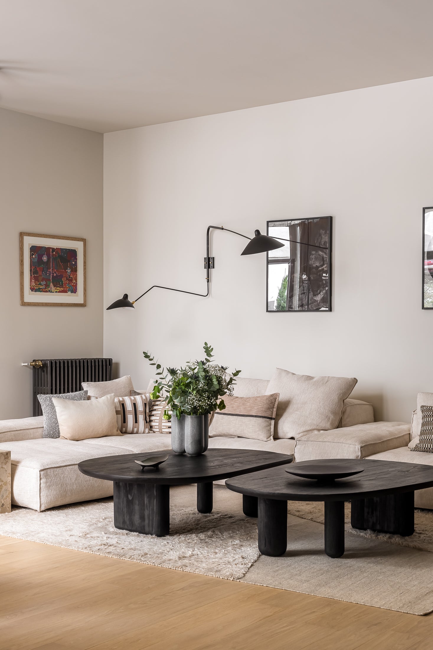 Maho coffee table in stained oak wood