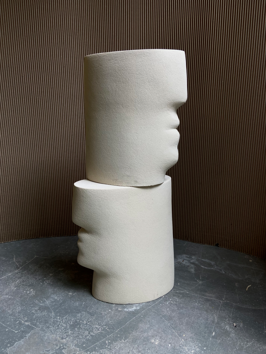 Bout de canapé Moaï