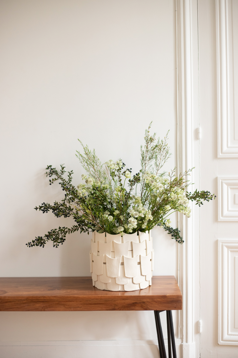 Vase Sève Large format in raw chamotte stoneware by Adeline Delesalle. Centerpiece of the collection, stylized leaf forms. Caroline Andréoni Exclusive.