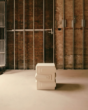 Bout de canapé Strate