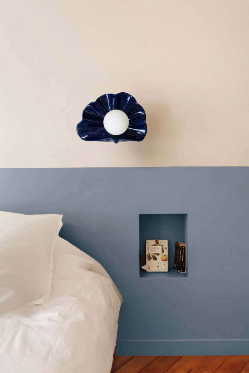 Wall sconce Concha by Carré Coco, ceramic and wood hand-formed in Portugal by Coline. Inspired by the ocean and its shells, soft light through natural curves.