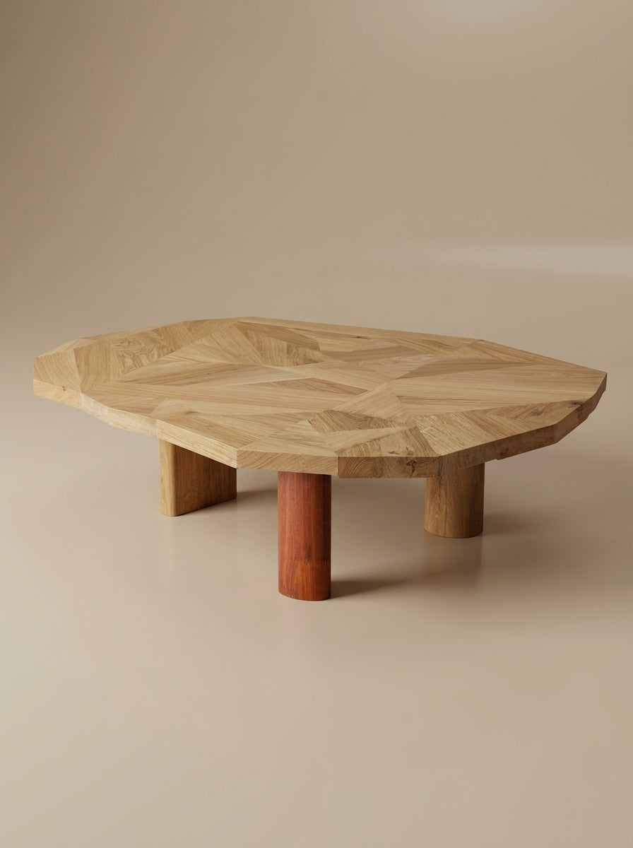 Grande table basse sculpturale, cette pièce traduit un savoir-faire minutieux d’assemblage. Une composition entre formes brutes et douceur des veinages du bois massif.
Fabriquée artisanalement dans nos ateliers à Lyon, France. Pensée en éco-conception, elle valorise des matériaux durables et de réemploi, notamment des chutes aux formes variées qui ont été sélectionnées et travaillées pour composer son plateau.
Plateau et pieds démontables.
Pièce signée et numérotée.